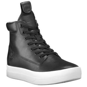 New Timberland Mayliss 6-inch Platform Sneaker Boots Women’s Size 6 SOLD OUT